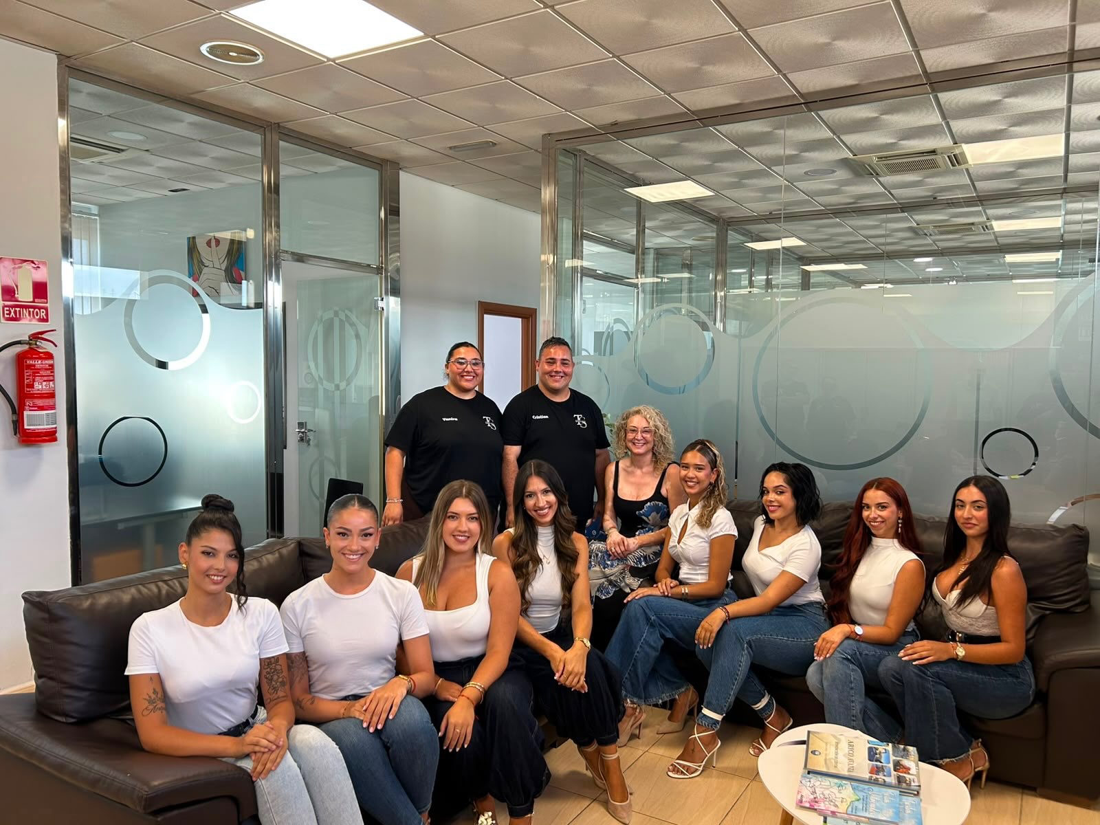 Daniela Martínez y las precandidatas de Team Santana durante su entrevista en Onda Tenerife